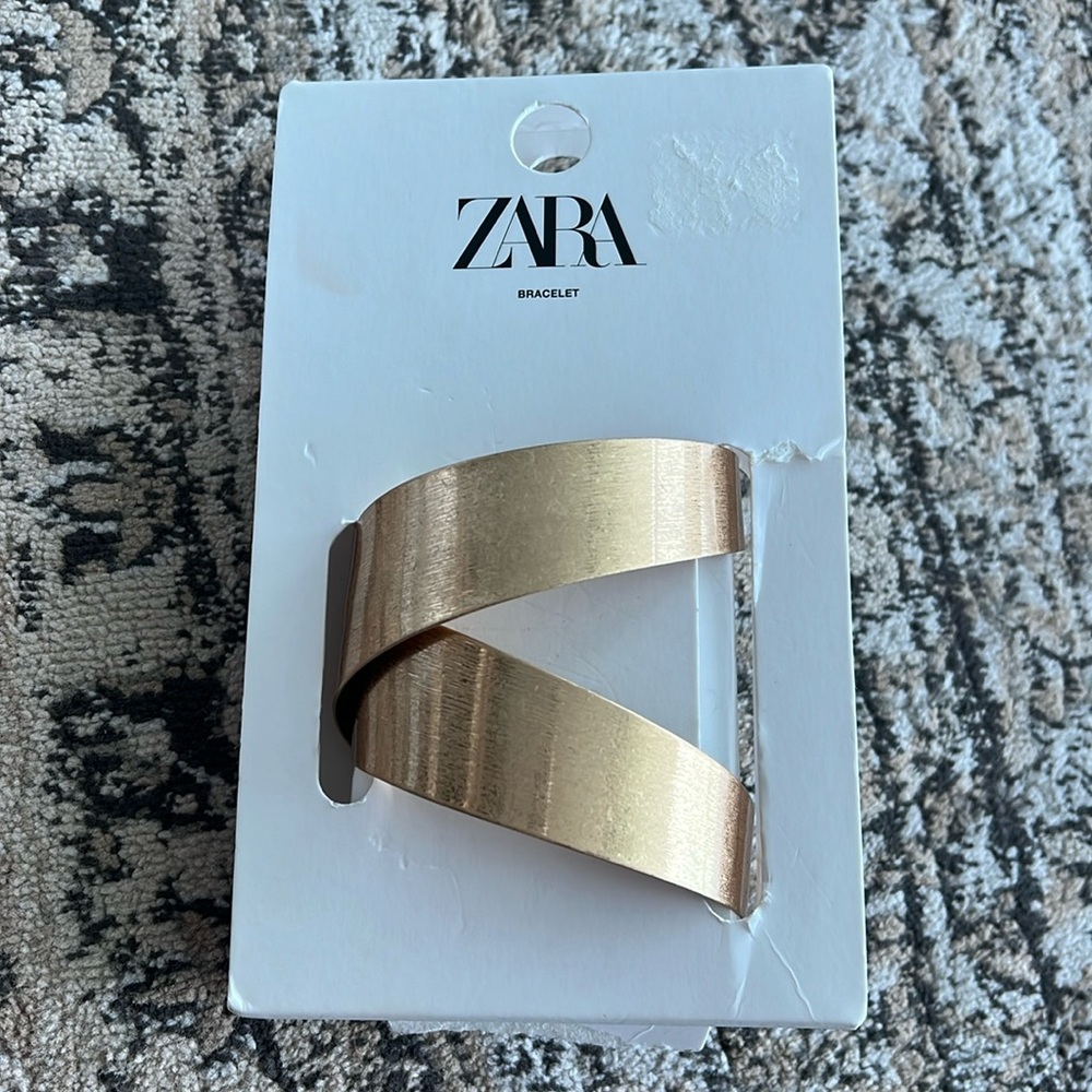 NWT: Zara brass cuff